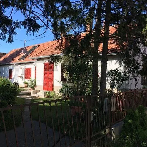 Holiday home Fly Vendeghaz Szolad