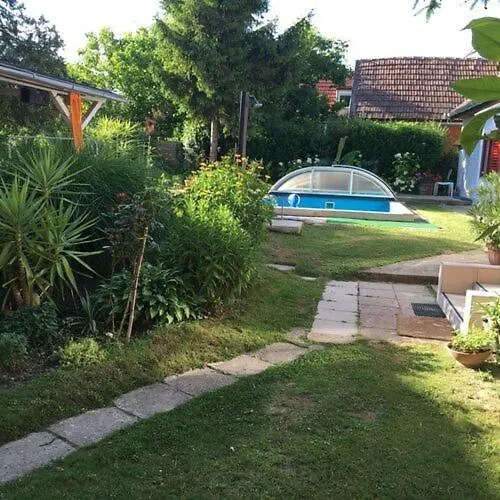 Fly Vendeghaz Holiday home *